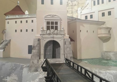 Экскурсия в Мирский замок из Минска